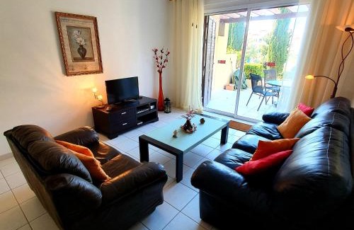 Koloni Maison | Owls Nest Townhouse