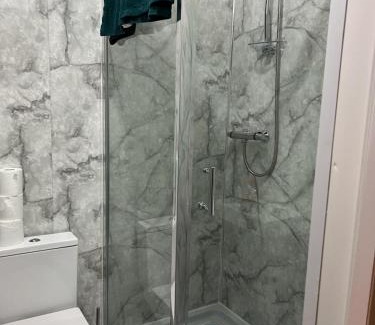 Forest Gate Maison | Oxborne Rooms UK - Wyatt