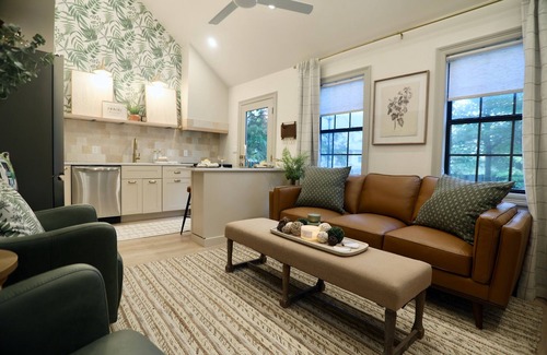 Oxford Maison | Oxford House + 2.6 miles to Ole Miss + King Beds