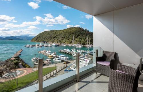 Picton Appartement | Oxleys Penthouse 506