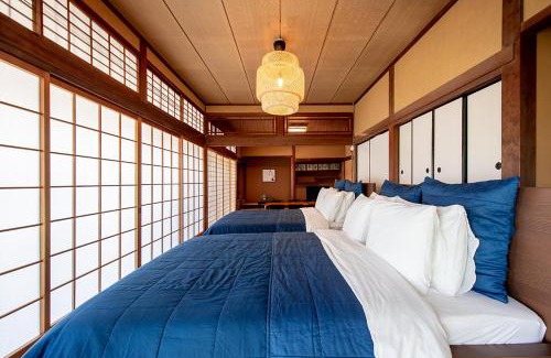 Nagasaki Maison | 【Oyado龍】檜の露天風呂付 和モダンな古民家115㎡貸し切りの宿 1日1組限定【8名宿泊可能】