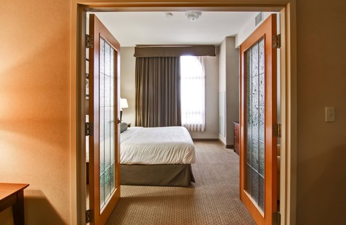 Oyen Hôtel | Oyen Canalta