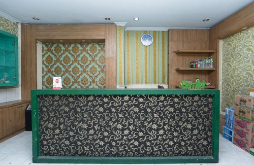 Sedati Hôtel | OYO 2092 Menara Sakti Sejahtera Syariah Hotel