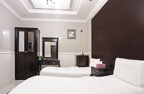Sari Street Hôtel | OYO 649 Al Thuraya Palace Apartments