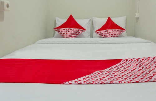 Tangerang Maison | OYO 737 Kamar Keluarga Mahkota 8