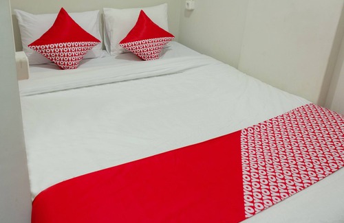 Tangerang Maison | OYO 737 Kamar Keluarga Mahkota 8