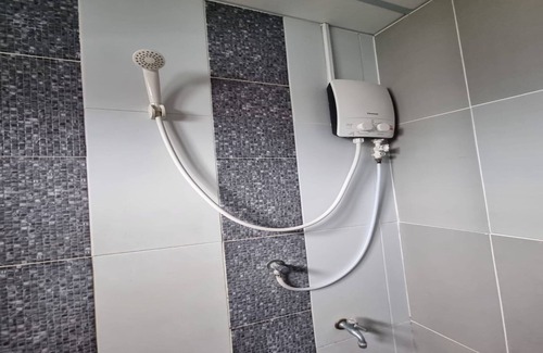 Ang Thong Hôtel | OYO 75504 Ratchapruek Apartment Angthong