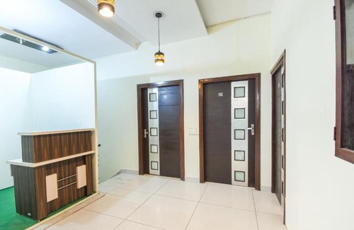 Ludhiana Hôtel | OYO 76193 Hotel A Star