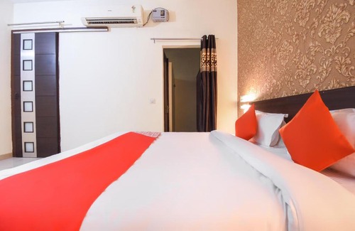 Ludhiana Hôtel | OYO 76193 Hotel A Star