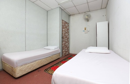 Kubang Kerian Hôtel | OYO 89755 D&d Budget Inn