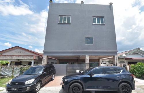 Rawang Hôtel | OYO 90889 Narasindo Cottage