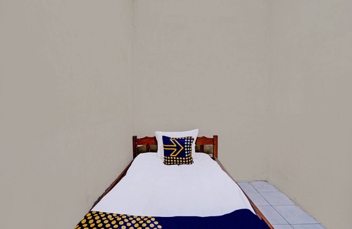 Gresik Hôtel | OYO 92267 Nurul Homestay Syariah