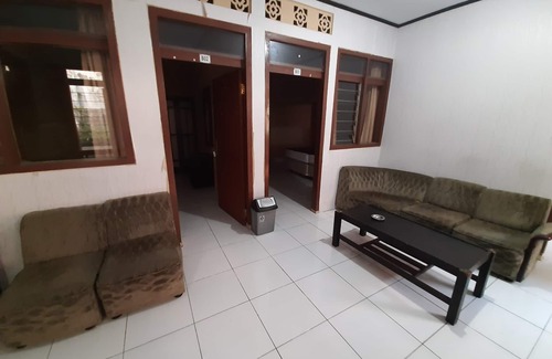 Bogor Tengah Hôtel | OYO 93135 Wisma Bayt Hikmah