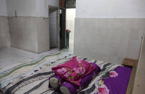 Gresik Hôtel | OYO 93159 Homestay Sehat