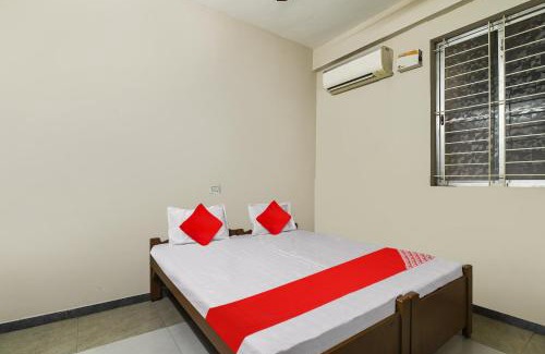 Katpadi Hôtel | OYO Flagship Sri Varathi Home Stays