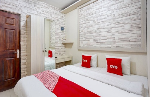 Surabaya Hôtel | OYO Life 90606 Glass House Citraland Syariah