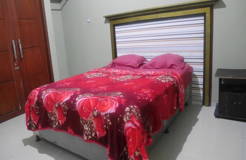Prigen Hôtel | OYO Life 90646 Villa Karsinem Pasuruan