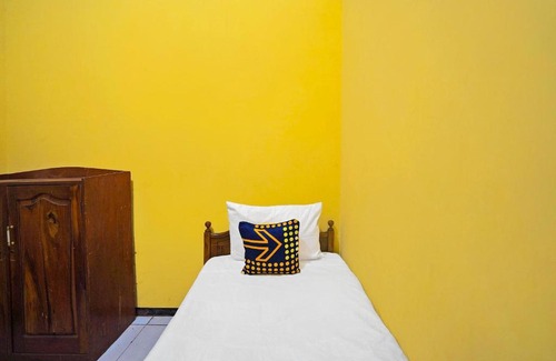 Mojokerto Hôtel | OYO Life 91869 Insan Mulia Kost Syariah