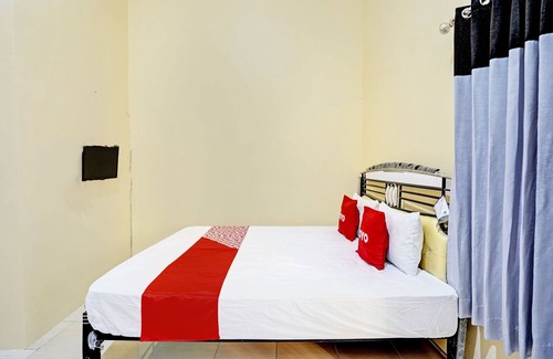 Lamongan Hôtel | OYO Life 93032 Maju Mapan Homestay Syariah