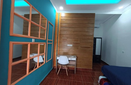 Tangerang Hôtel | OYO Life 93158 Kost Asaka