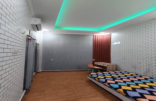 Tangerang Hôtel | OYO Life 93158 Kost Asaka