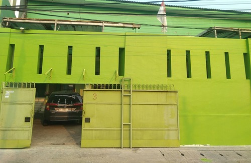 Jakarta Hôtel | OYO Life Kost ijo Tembok Tinggi