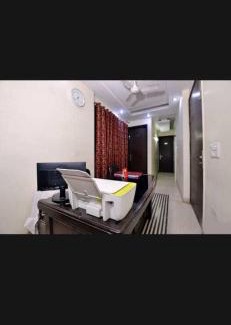 Malviya Nagar Hôtel | OYO Welcome Max Residency Near Dlf Avenue Saket