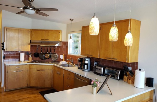 West Hills Maison | Accueil Oyster Bay, situé sur Puget Sound Waterfront! (Location minimum 3 jours).