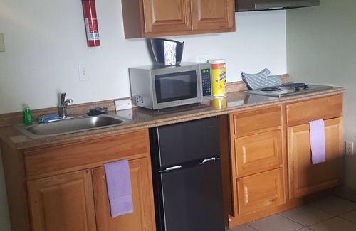 West Hills Hôtel | Oyster Bay Inn & Suites
