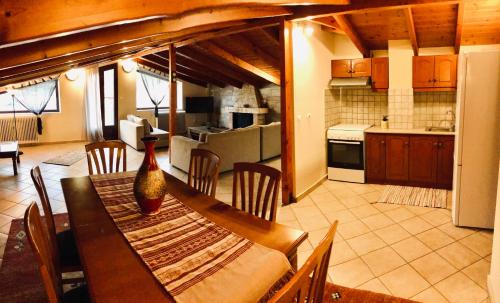 Kalavrita Appartement | Ozymandias Attic - Kalavrita