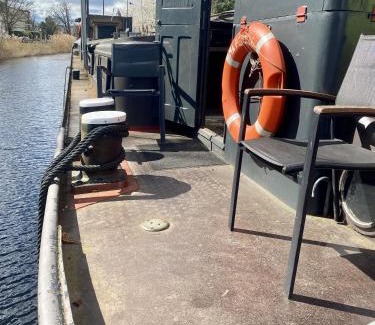 Nouvelle Ville Location De Bateaux | Péniche MaPensée