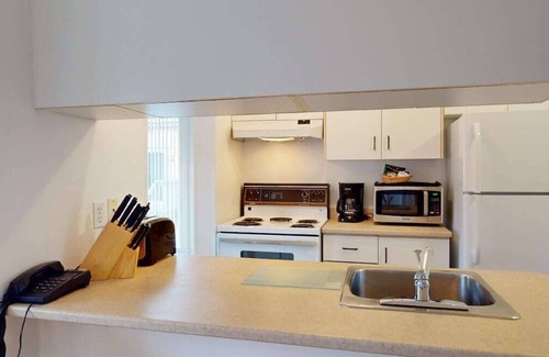 Beaupre Appartement | P-251 : Condo 2 chambres à la mezzanine