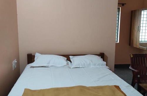 Madduru Cabine | P.M.Residency Boarding and Lodging