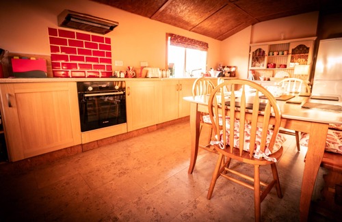 Back Maison | Pabbay House