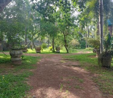 Dambulla Lit Et Petit-Déjeuner | Paboda Residency