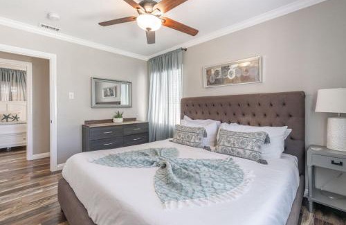 North Pacific Beach Maison | Pacific Beach Bungalow Just Steps to Beach