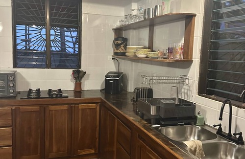 Parrita Villa | Pacific Ocean, Beach-Front Villa with stunning Sunrises & Sunsets, 3bd 2ba