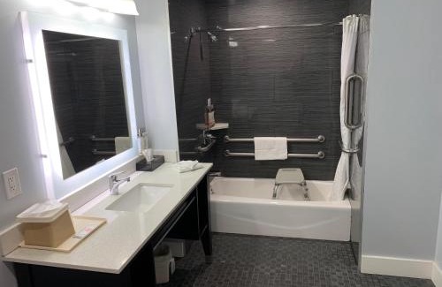 North Fremont Street Hôtel | Pacific Inn Monterey