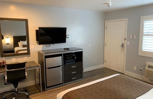 North Fremont Street Hôtel | Pacific Inn Monterey