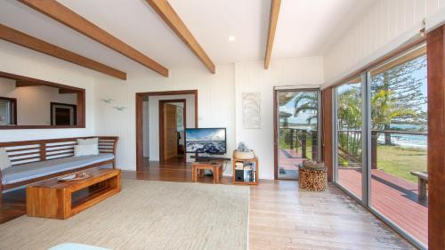 Brooms Head Maison | Pacifica House