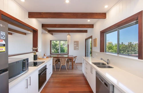 Brooms Head Maison | Pacifica House - Brooms Head