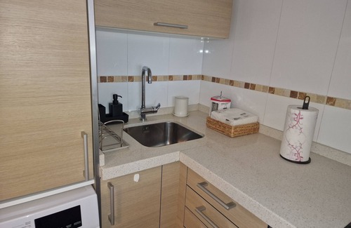 Carretera de Cadiz Appartement | Pacifico 18, Elegante Estudio a Escasos Metros de la Playa y Piscina