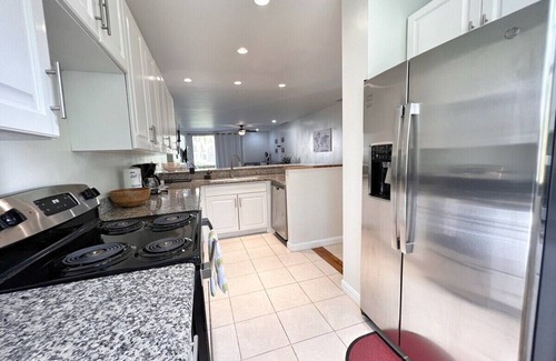 Coco Copropriété | Pacifico L1301 - 3 Bedroom Ground Floor Walk-out