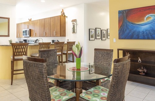 Coco Copropriété | Pacifico L1306 - Corner Unit - Beach Club Access
