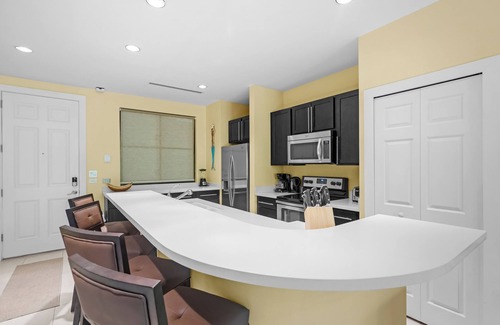 Coco Copropriété | Pacifico L309 - Terrace w/Grill - Updated Kitchen