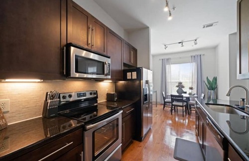 Astrodome Appartement | Packhouse 3 Perfect for Long Term Stays