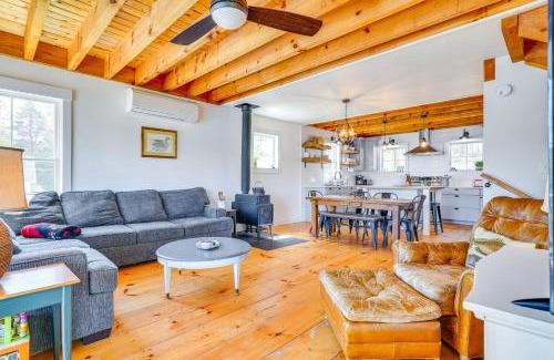 Wallingford Maison | Paddle, Swim and Hike Family Lake House in Vermont