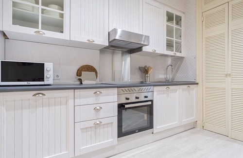 Castellana Appartement | PADILLA III - Trois Chambres Appartement, Couchages 5