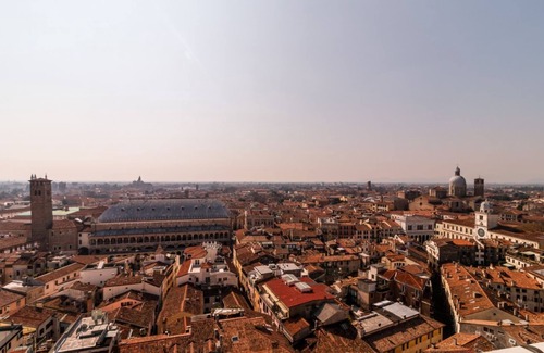 Historic Centre Appartement | PADOVA TOWER 13TH FLOOR CITY VIEW SCIROCCO TERRACE