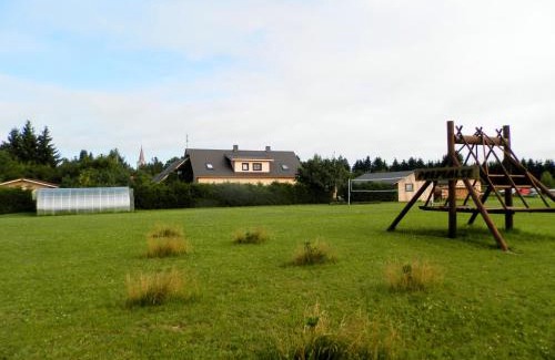 Kullamaa Maison | Paepealse Guesthouse